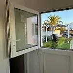 Espacio Con Piscina, 3* 라하레스