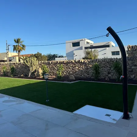 Espacio Con Piscina,