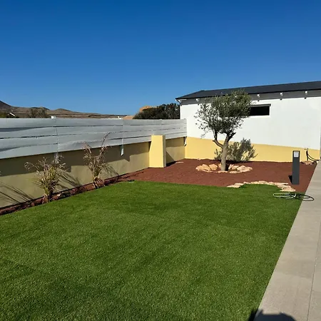 Espacio Con Piscina, Gæstehus