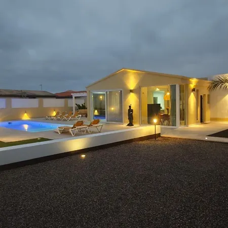 Espacio Con Piscina, Penzion Lajares