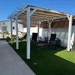 Pensionat Espacio Con Piscina,